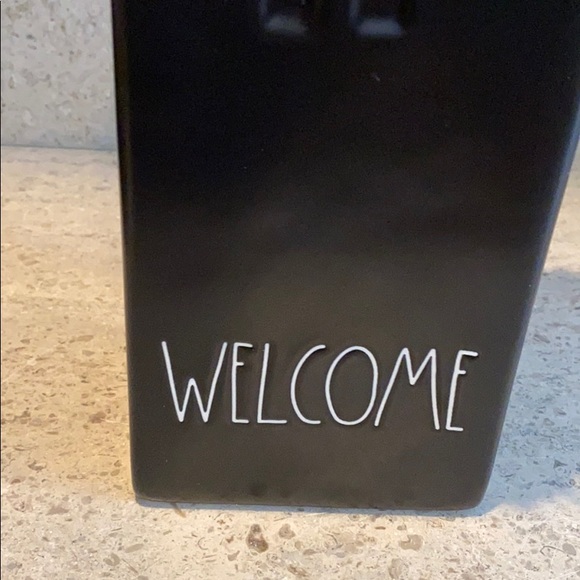 Rae Dunn “Welcome” Ceramic Vase - Picture 2 of 7